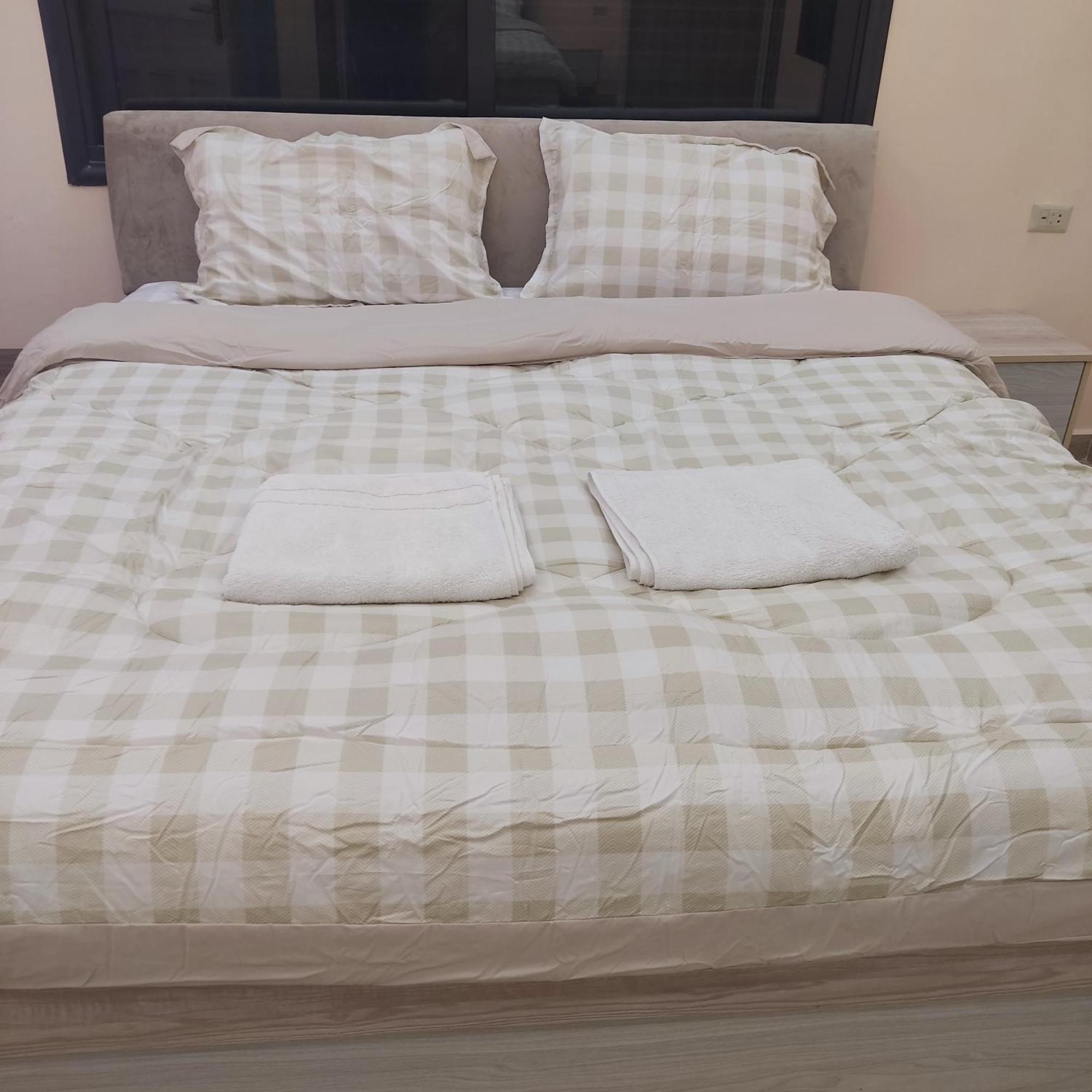 Lotus Housing For Furnished Apartments Ceraş Dış mekan fotoğraf