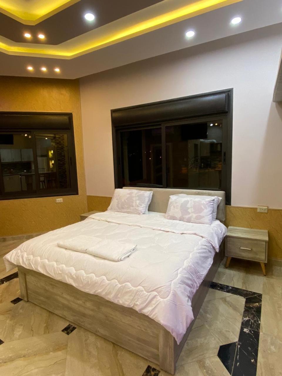 Lotus Housing For Furnished Apartments Ceraş Oda fotoğraf