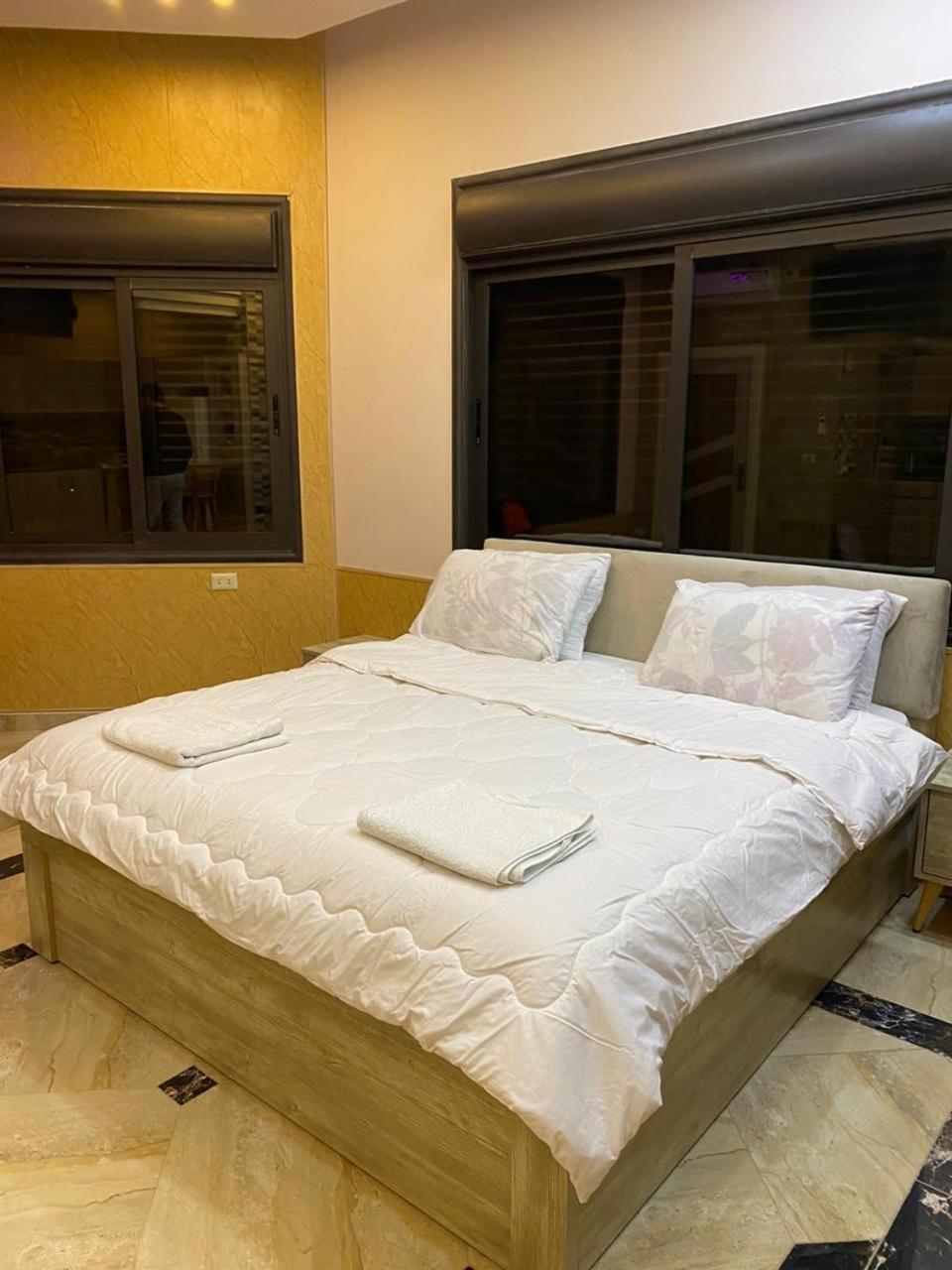 Lotus Housing For Furnished Apartments Ceraş Oda fotoğraf
